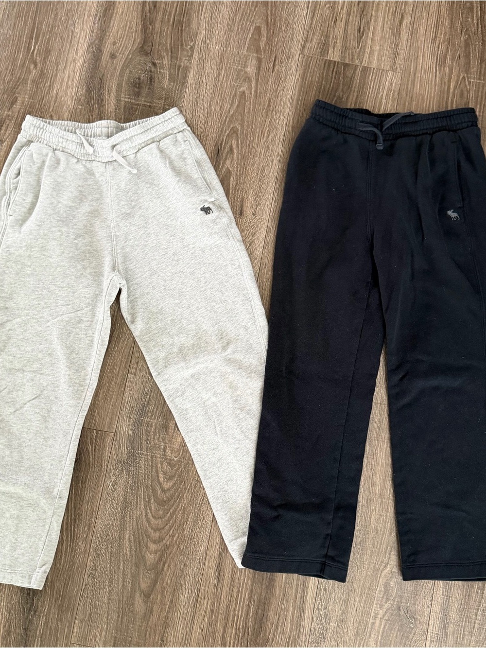 Abercrombie Kids Grey and Black Sweatpants - 2-Pack size 9/10